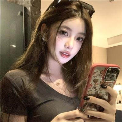 夜深血红
